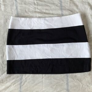 NWT EXPRESS black and white striped mini skirt